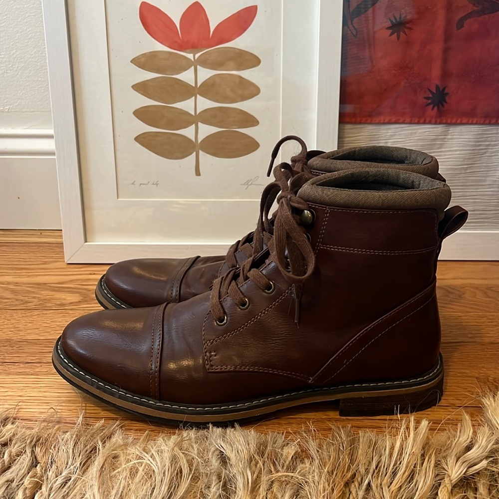 Men’s brown boots